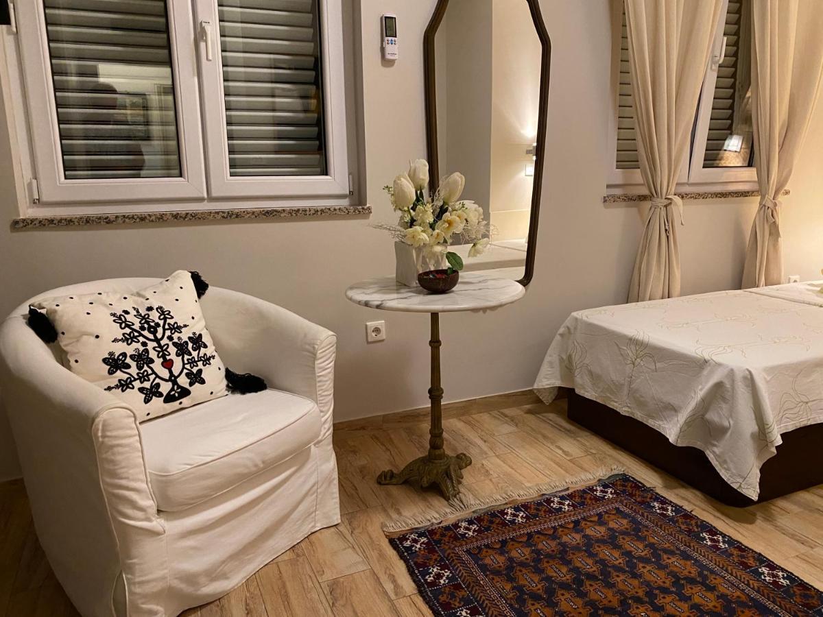Secret Garden Apartment Zadar Extérieur photo